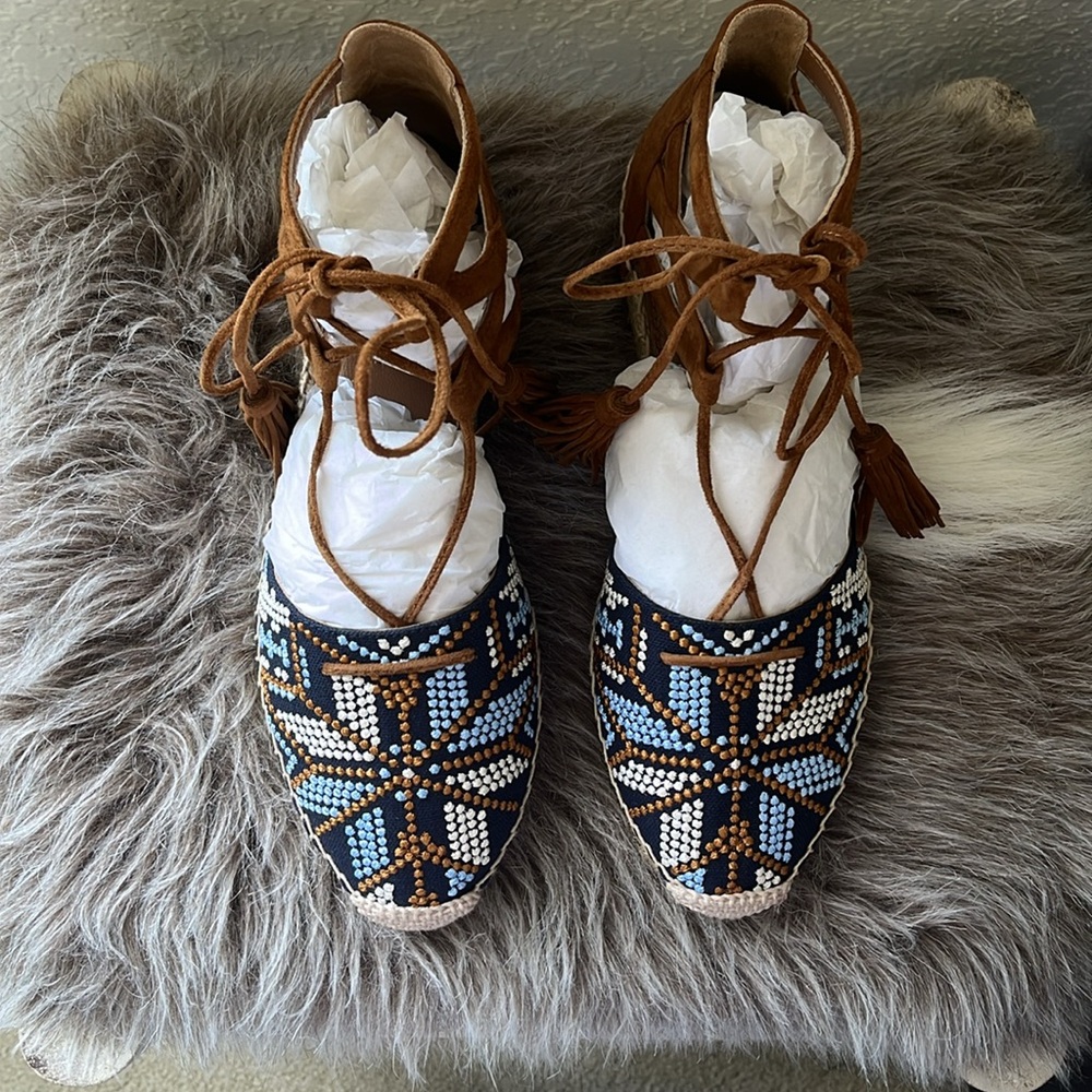 Aquazzura Belgravia Tassel Flat Espadrilles